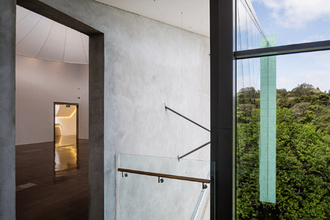 Te uru Waitakere Contemporary Gallery by Mitchell and Stout