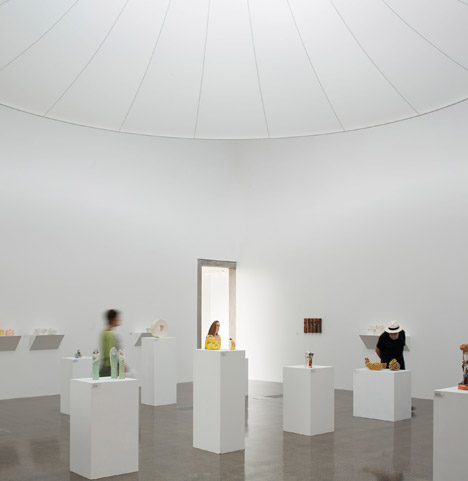 Te uru Waitakere Contemporary Gallery by Mitchell and Stout