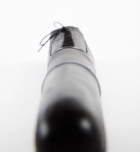 The Excessively Long Shoes by Paulina Lenoir
