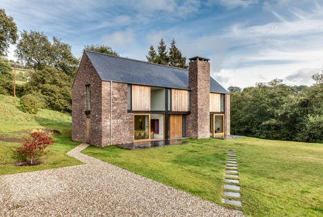 The Nook, Monmouthshire by Hall + Bednarczyk Architects