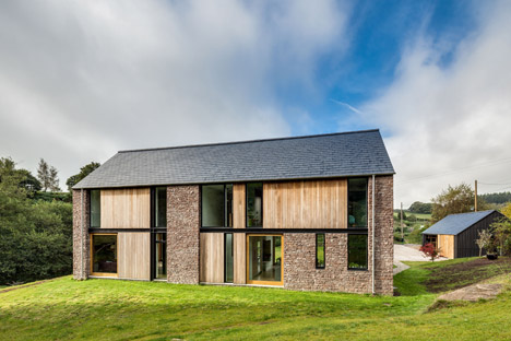 The Nook, Monmouthshire by Hall + Bednarczyk Architects