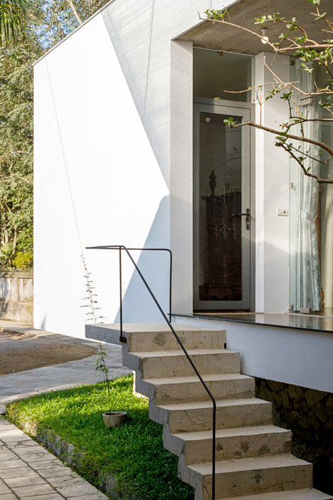 The-Shelter-by-Nha4-Architects_dezeen_468_10