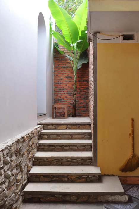 The-Shelter-by-Nha4-Architects_dezeen_468_12