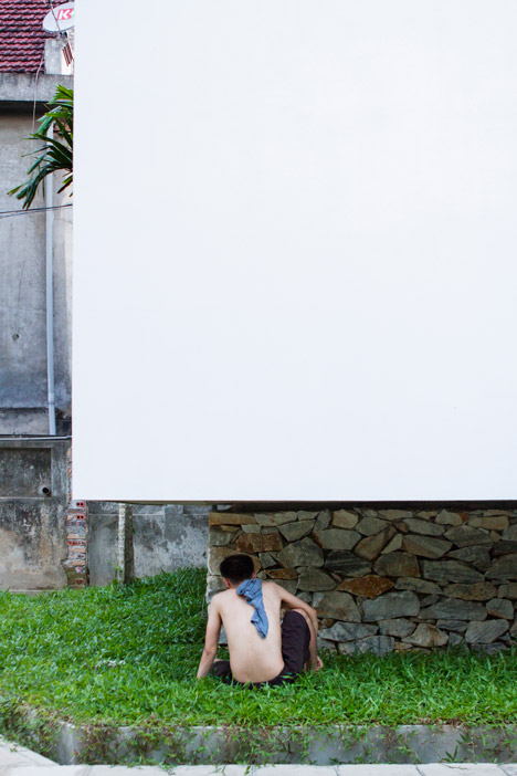 The-Shelter-by-Nha4-Architects_dezeen_468_4