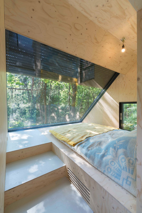 Transformation Forest House by Bloot Architecture