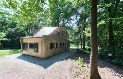 Transformation Forest House by Bloot Architecture