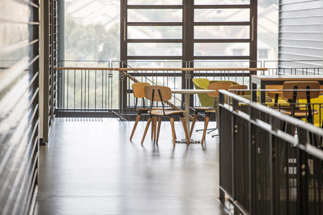 University of Canberra Sporting Grounds by COX