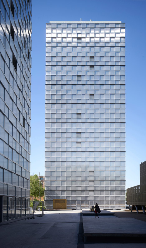 Urban Renovation Lormont by LAN Architecture