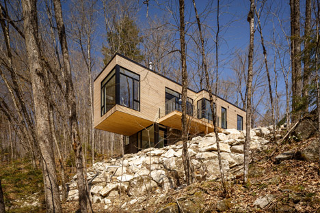 Val Des Monts by Christopher Simmonds Architect