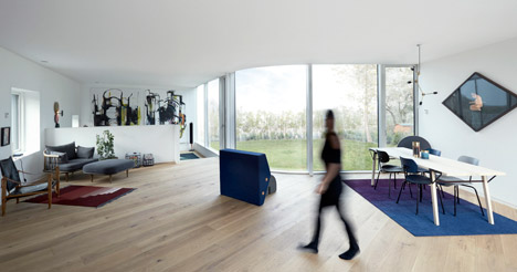 Villa One by EFFEKT