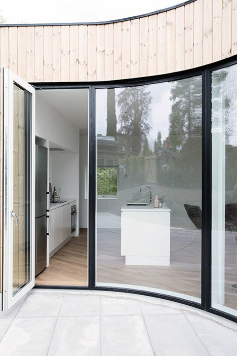 Villa One by EFFEKT