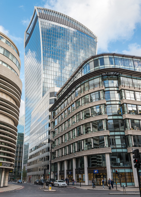 Walkie Talkie skyscraper by Rafael Vinoly blamed for powerful down-draught on London streets