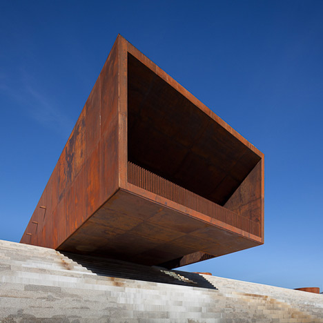 Centro Multiusos de Lamego by Barbosa Guimaraes