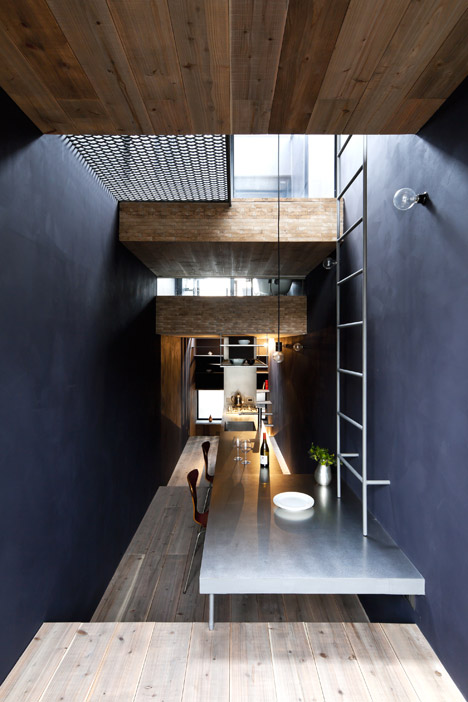 1.8 metre wide house by YUUA Architects & Associates