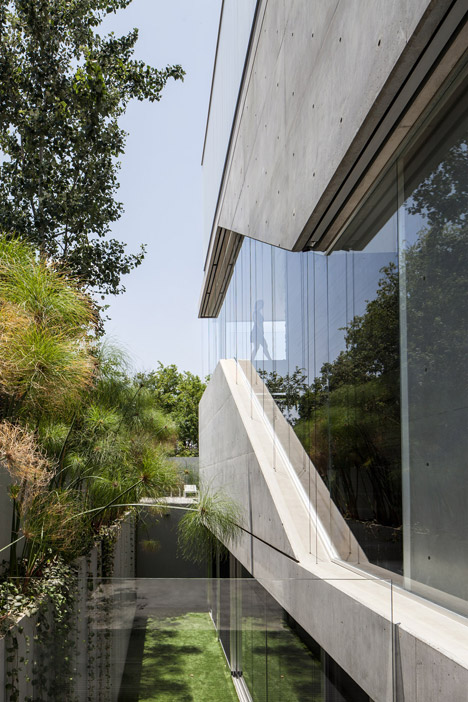 A Concrete Cut by Pitsou Kedem