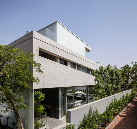 A-Concrete-Cut-by-Pitsou-Kedem_dezeen_468_3