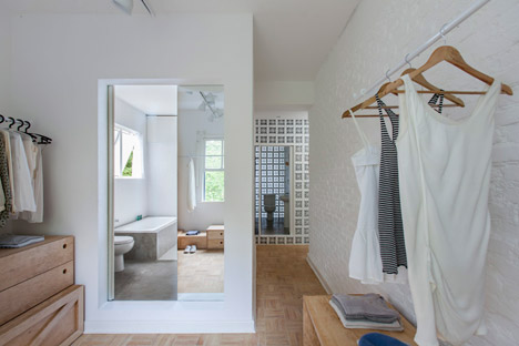 Ap Cobogó apartment renovation by Alan Chu