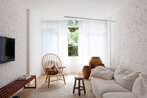 Ap Cobogó apartment renovation by Alan Chu