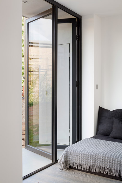 Annis Road by Scenario Architecture