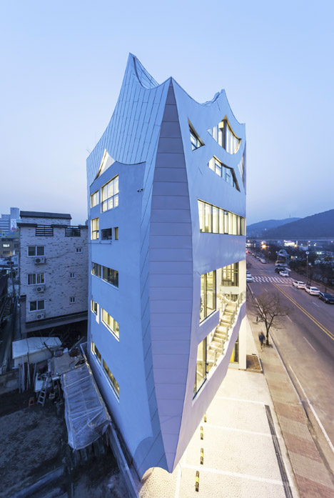 Archi-fiore by IROJE KHM Architects