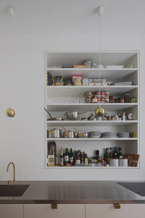 Berlin apartment interior by Atheorem