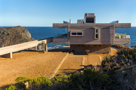 Casa Mirador by Gubbins Arquitectos