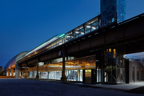 Cermak Station in Chicago by Ross Barney
