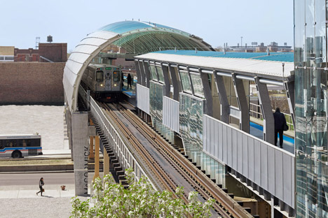 Cermak Station in Chicago by Ross Barney