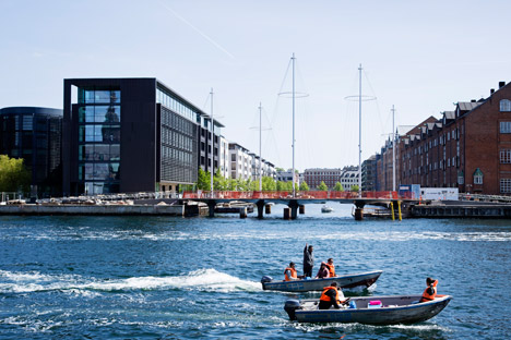 Cirkelbroen by Olafur Eliasson