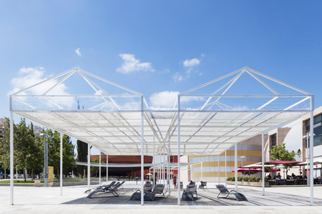 Cloud Seeding Pavilion by MODU