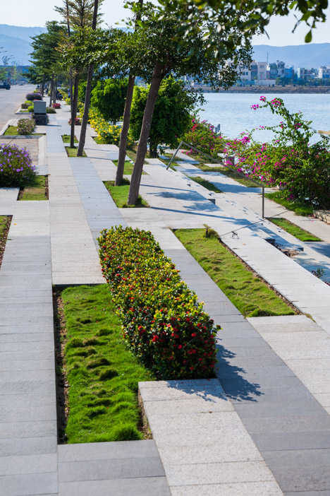 Dong Da Lakescape by MIA Design Studio