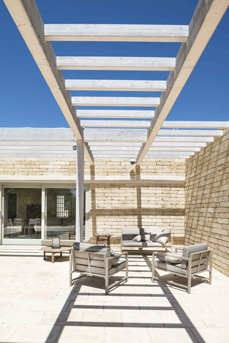Ecosustainable house in Saleto by Iosa Ghini Associati