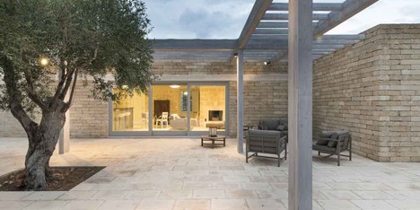 Ecosustainable house in Saleto by Iosa Ghini Associati