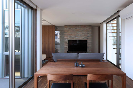 Fire Works Villa by TTArchitects
