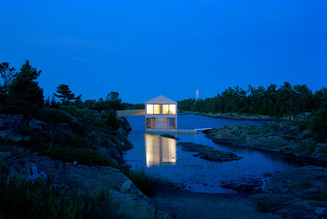 Floating House by Mos Architects