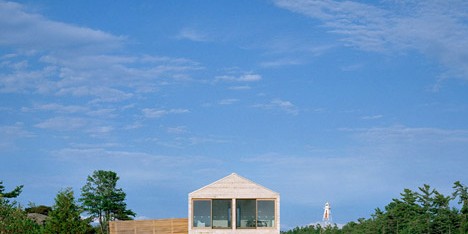 Floating House by Mos Architects