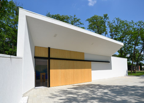 Funeral Home, Hungary by L.Art Architectural Office