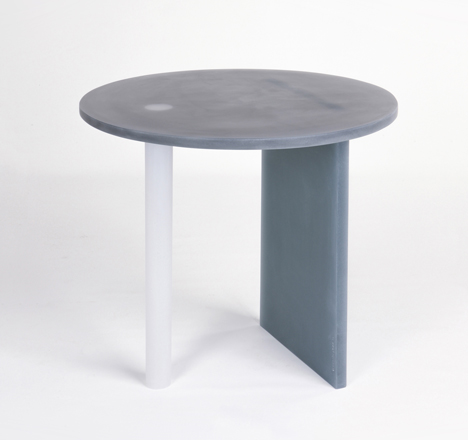 Wonmin Park grey navy and white resin Haze furniture