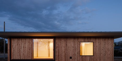 House in Fukaya by Nobuo Araki
