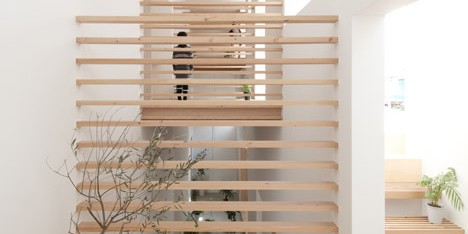 Katsutoshi Sasaki’s House in Yamanote features sleeping platforms raised over an indoor terrace