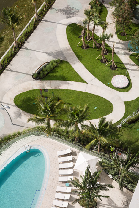 Icon Bay by Arquitectonica