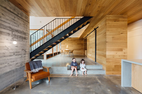 Invermay House by Moloney Architects