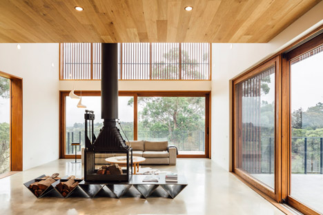 Invermay House by Moloney Architects