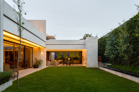 Jardín House by DCPP