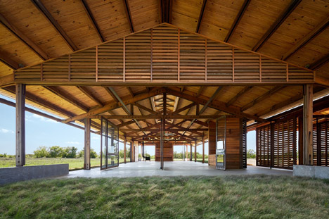 Josey Pavilion by Lake|Flato