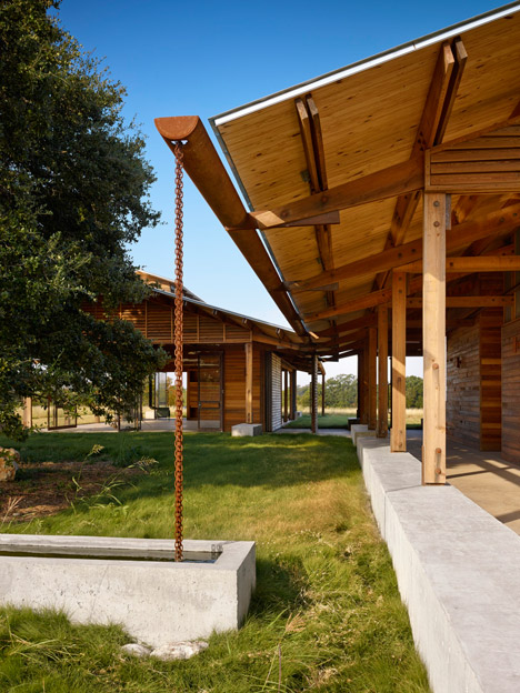 Josey Pavilion by Lake|Flato