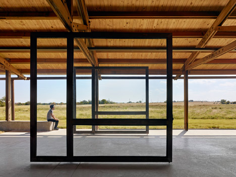 Josey Pavilion by Lake|Flato