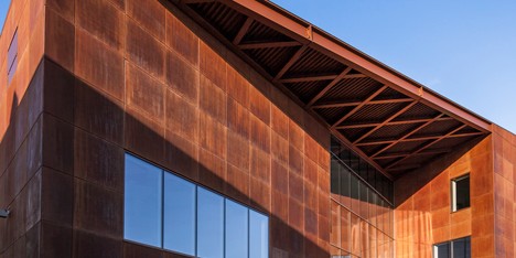 Kangasala Arts Centre by Heikkinen-Komonen Architects