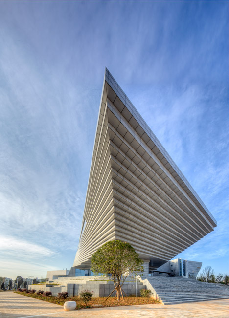 Museum for Qujing Culture Center