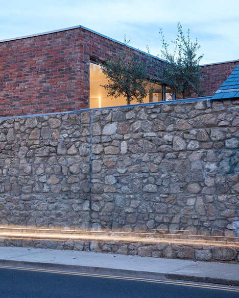 No 1 Alma Road by ODOS Architects
